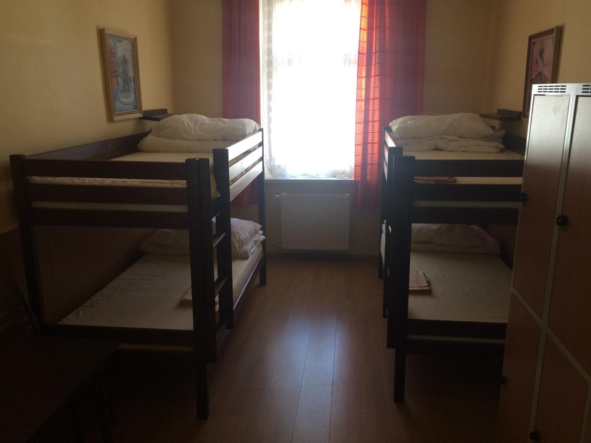 Hostel Dakura Praha Bagian luar foto