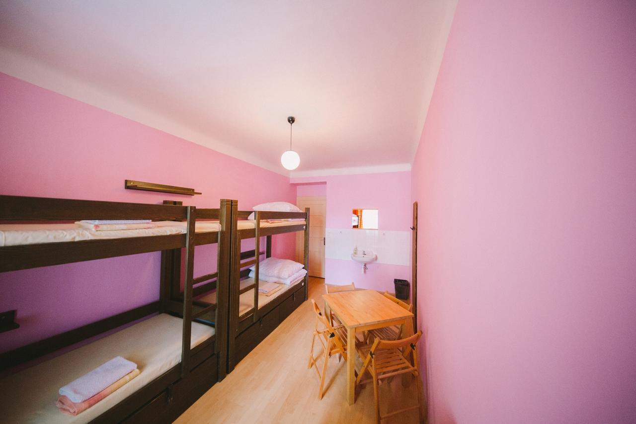 Hostel Dakura Praha Bagian luar foto