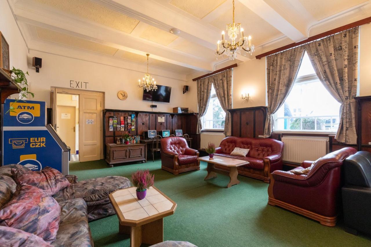 Hostel Dakura Praha Bagian luar foto